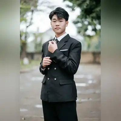 罗萱椿